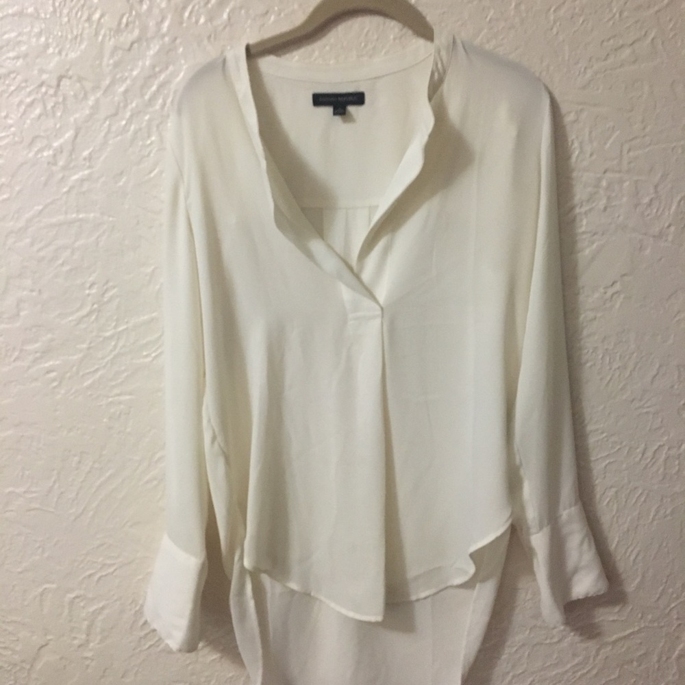 Banana republic drapey white top